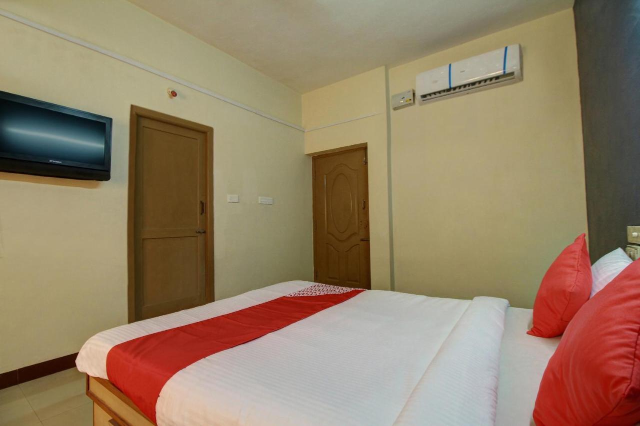 Oyo Flagship 16345 Pkn Residency Hotel Maduráj Kültér fotó