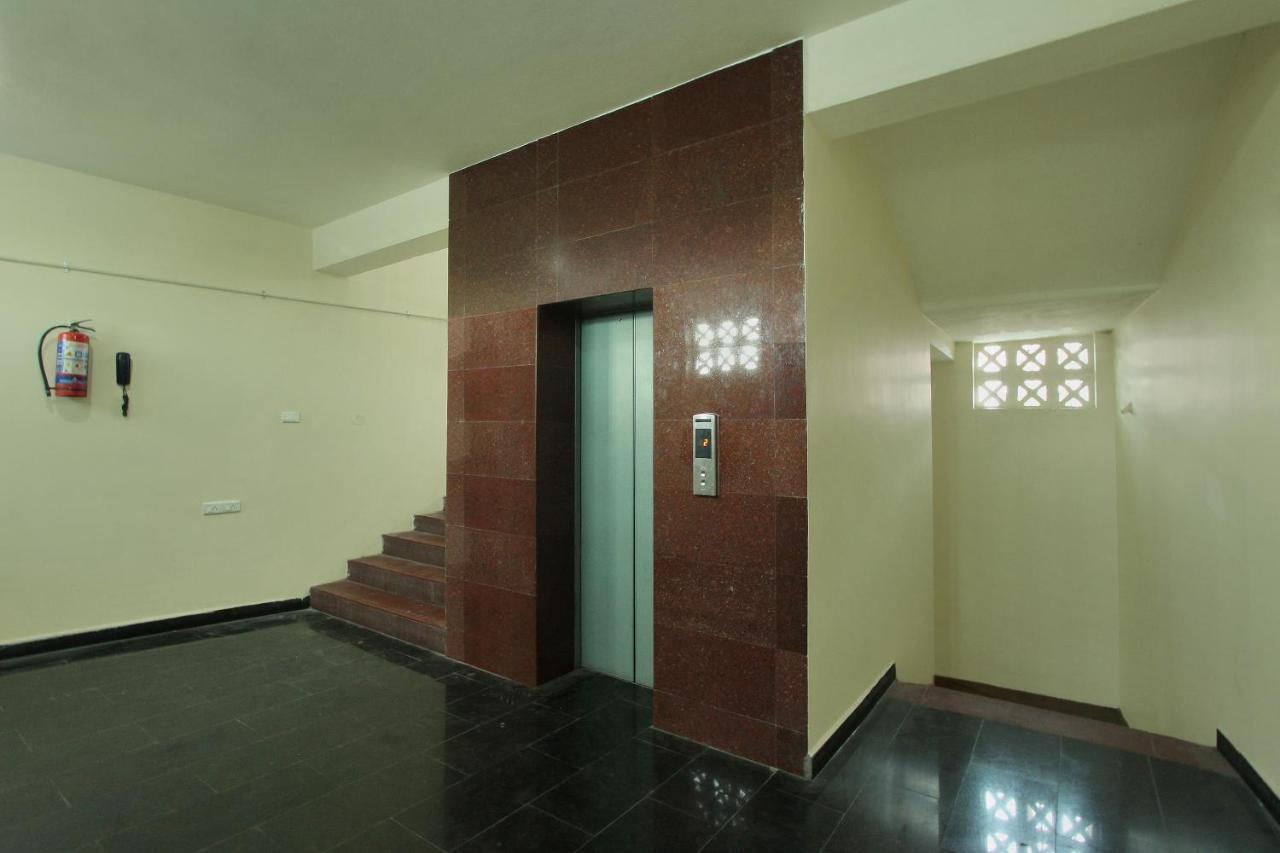 Oyo Flagship 16345 Pkn Residency Hotel Maduráj Kültér fotó
