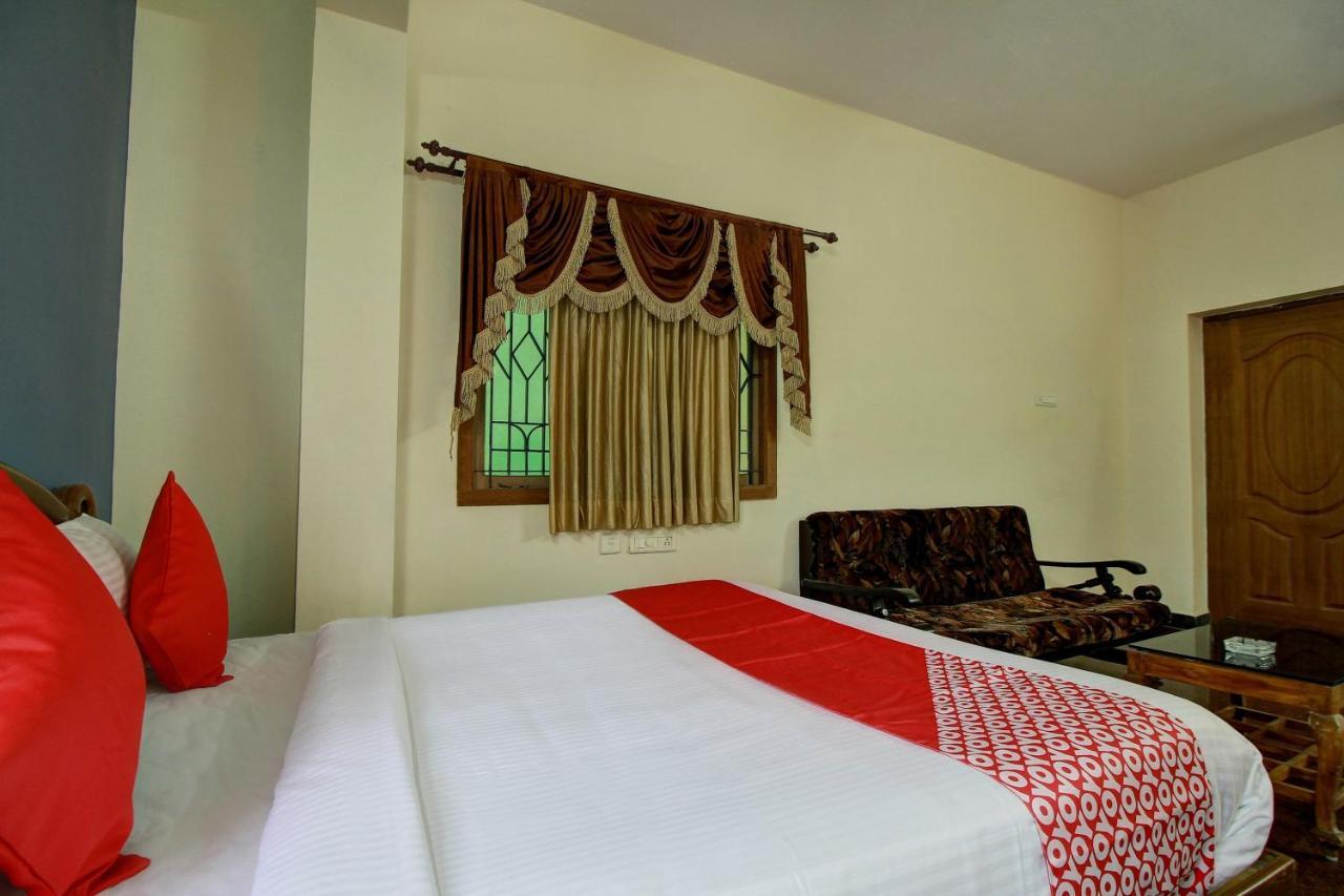 Oyo Flagship 16345 Pkn Residency Hotel Maduráj Kültér fotó