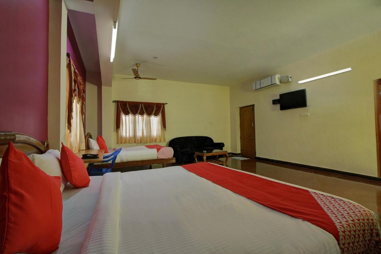 Oyo Flagship 16345 Pkn Residency Hotel Maduráj Kültér fotó